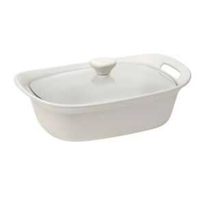 2 BaKing dishes With Glass Lids
